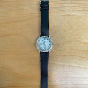 Watch with Moving Rhinestone Heart Inside